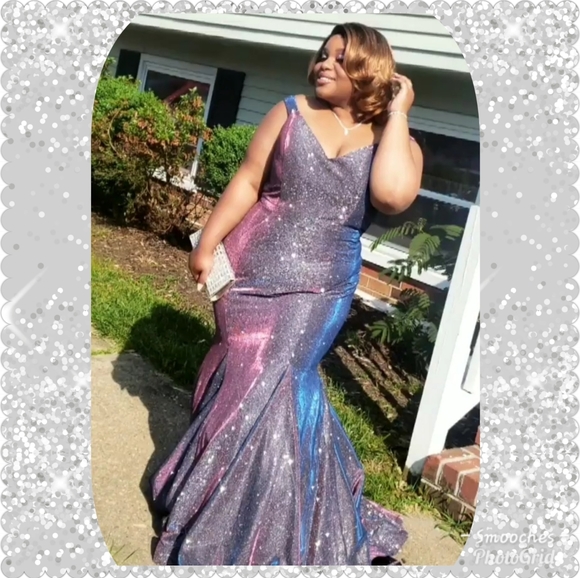 Prom Gown - Picture 2 of 2
